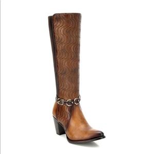 Women’s Cuadra boots